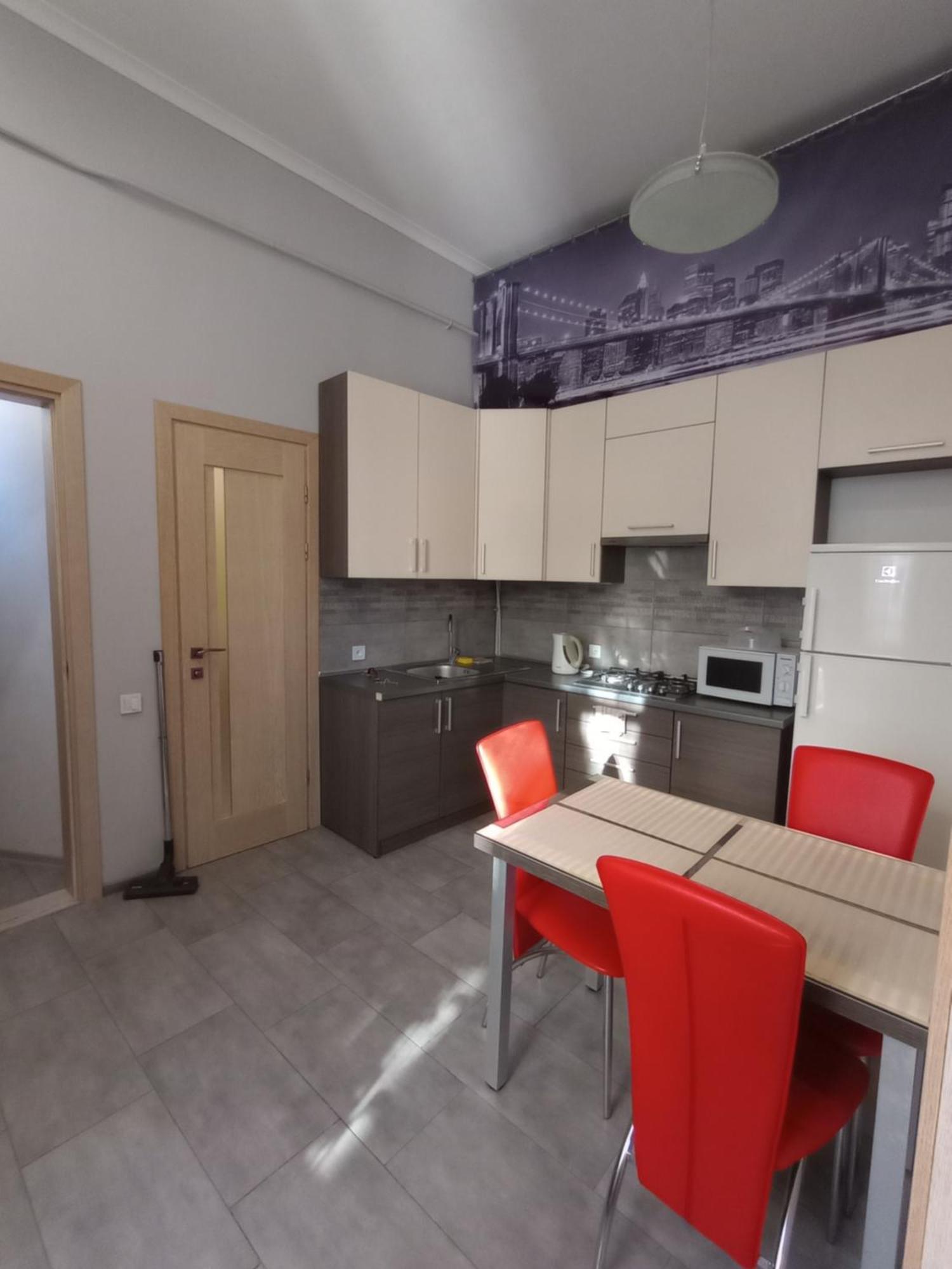 Apartment On Khorvatska Street Lviv Exterior foto