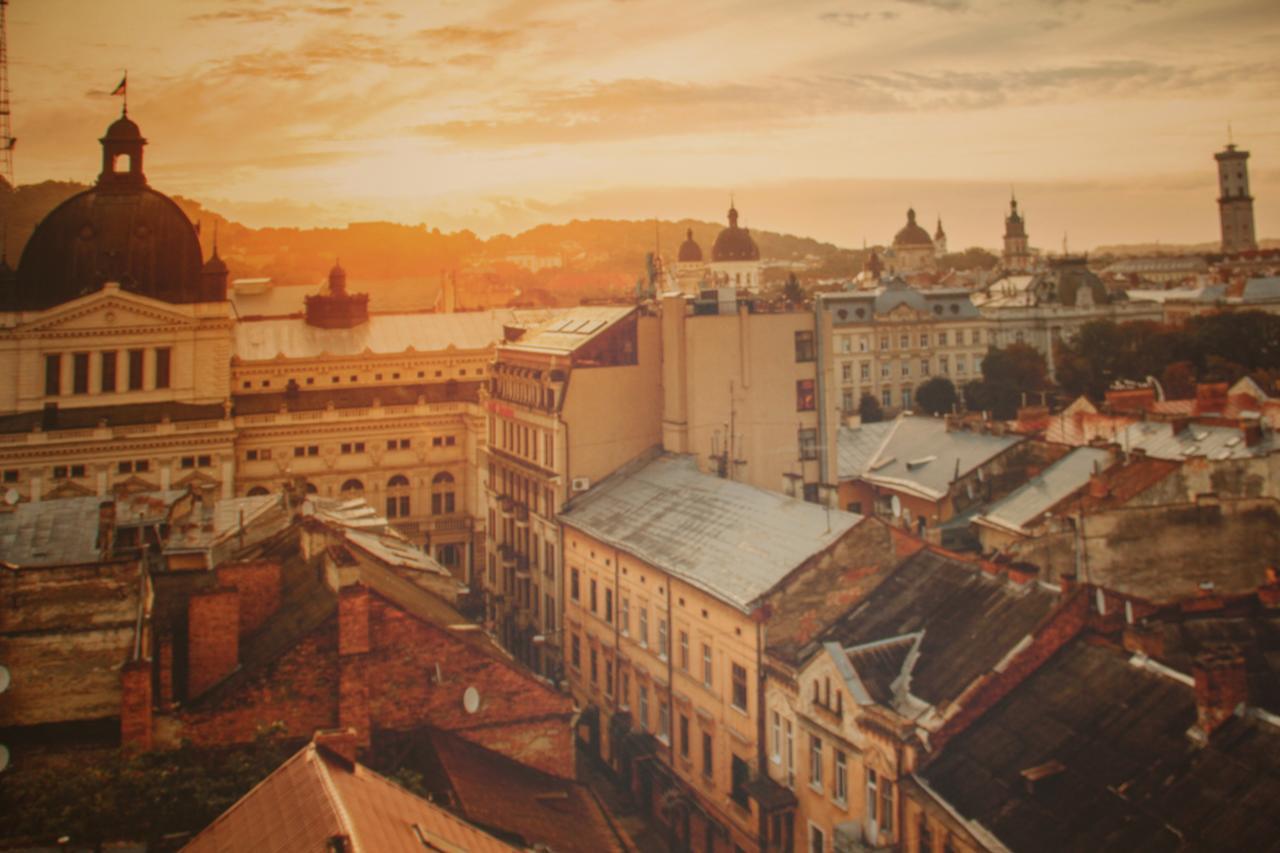 Apartment On Khorvatska Street Lviv Exterior foto